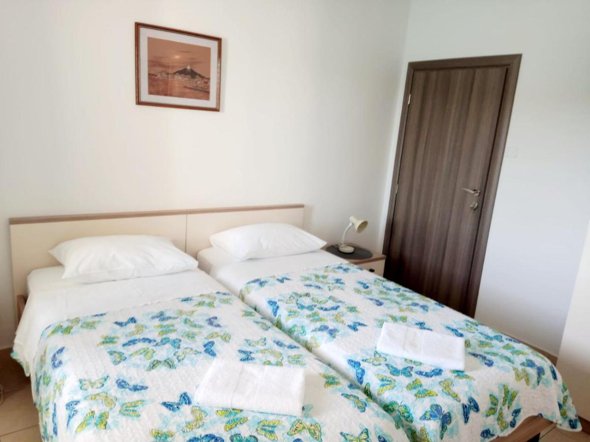 Apartment Luna Tribunj Tribunj  Ngoại thất bức ảnh
