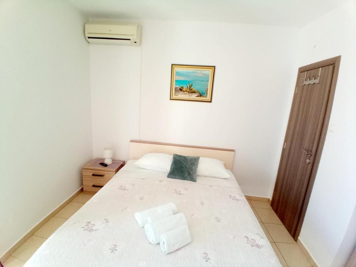 Apartment Luna Tribunj Tribunj  Ngoại thất bức ảnh