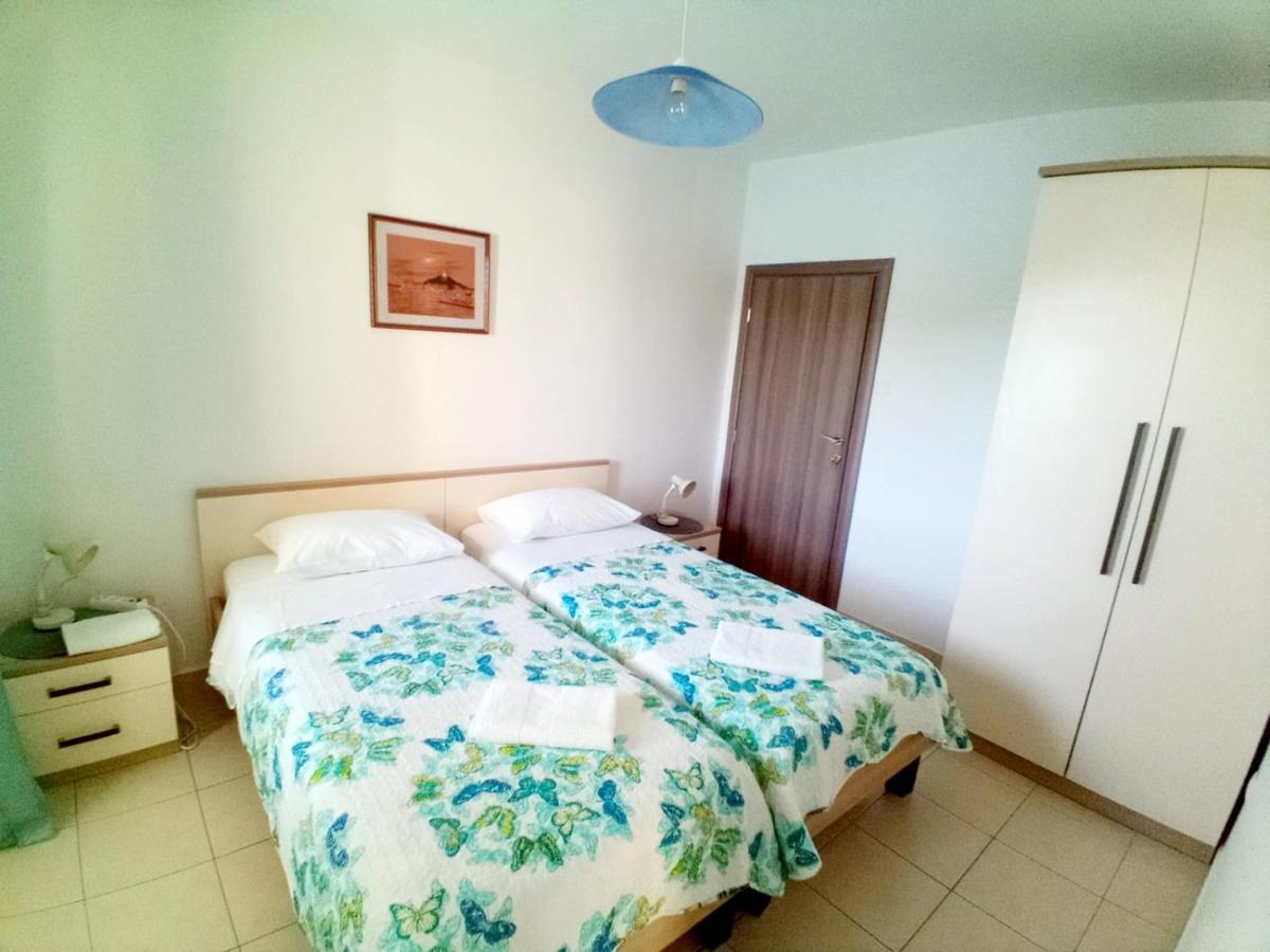 Apartment Luna Tribunj Tribunj  Ngoại thất bức ảnh