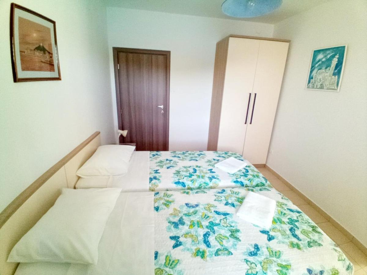 Apartment Luna Tribunj Tribunj  Ngoại thất bức ảnh